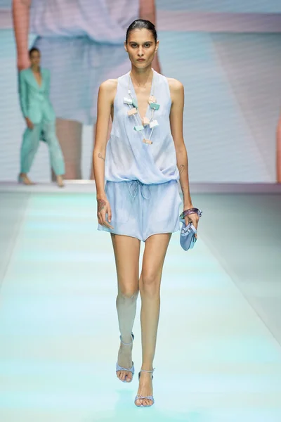 Look 69